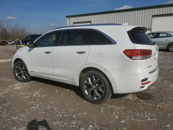 5XYPKDA16GG102852 2016 KIA SORENTO - Image 2