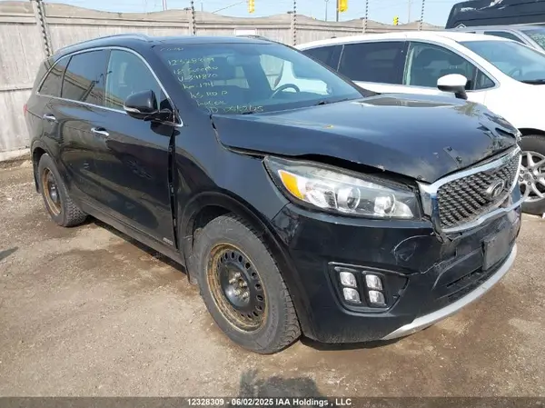 5XYPKDA16JG391870 2018 KIA SORENTO - Image 1