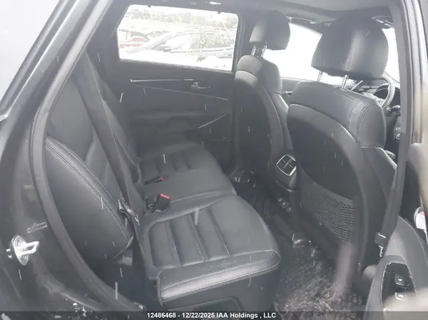 5XYPKDA17JG365889 2018 KIA SORENTO - Image 8