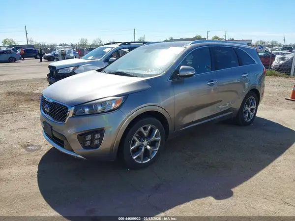 5XYPKDA18GG141894 2016 KIA SORENTO - Image 2