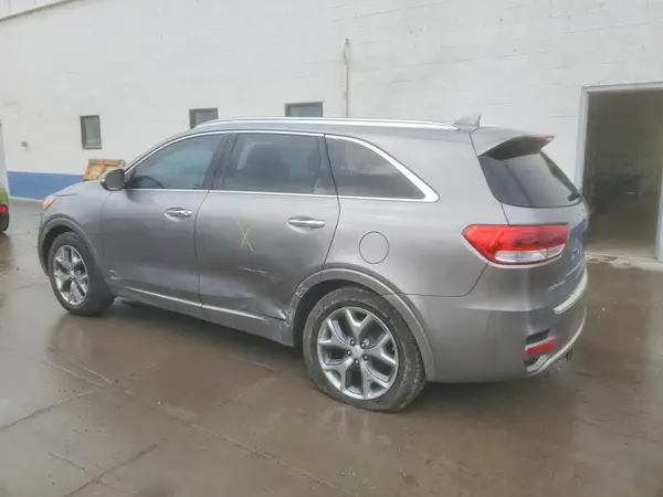 5XYPKDA19GG001420 2016 KIA SORENTO - Image 2