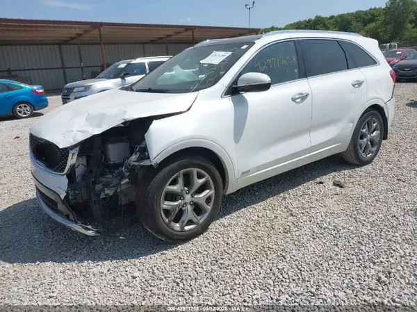 5XYPKDA19GG020694 2016 KIA SORENTO - Image 2