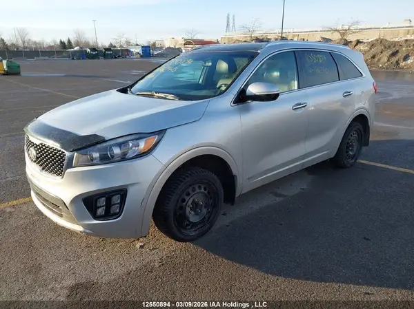 5XYPKDA1XGG186240 2016 KIA SORENTO - Image 2