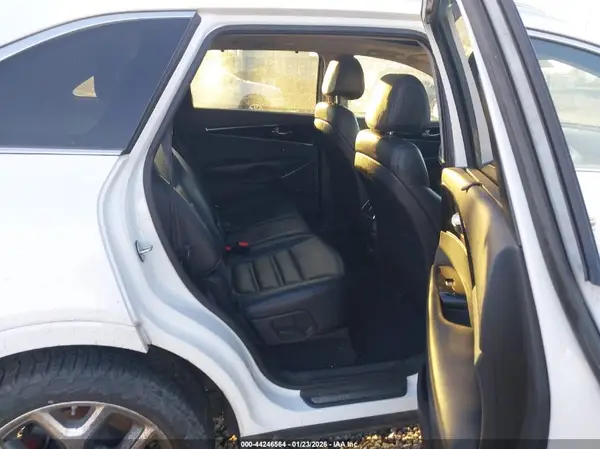 5XYPKDA50GG008565 2016 KIA SORENTO - Image 8