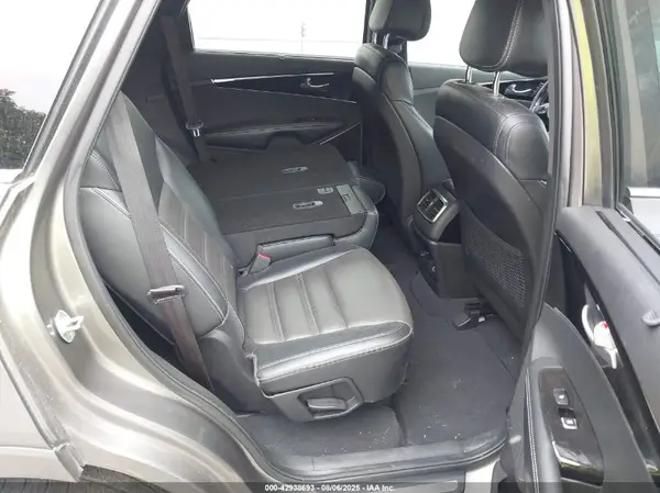 5XYPKDA50GG012065 2016 KIA SORENTO - Image 8