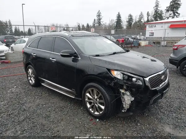 5XYPKDA50GG065946 2016 KIA SORENTO - Image 1