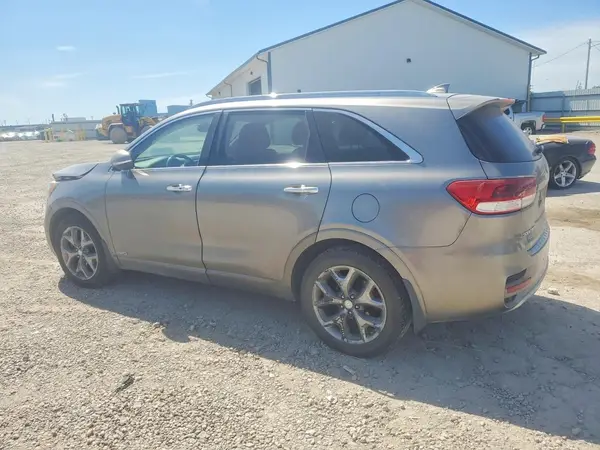 5XYPKDA50GG081452 2016 KIA SORENTO - Image 2