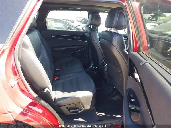 5XYPKDA50GG102185 2016 KIA SORENTO - Image 8