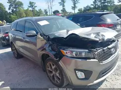 5XYPKDA50GG102557 2016 KIA SORENTO