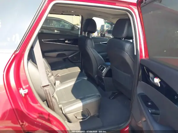 5XYPKDA50GG107306 2016 KIA SORENTO - Image 8