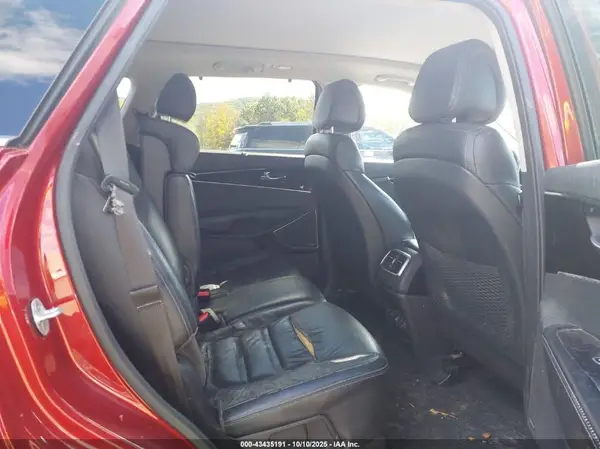 5XYPKDA50GG169305 2016 KIA SORENTO - Image 8
