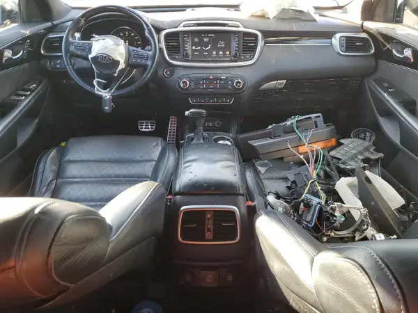 5XYPKDA50HG236812 2017 KIA SORENTO - Image 8