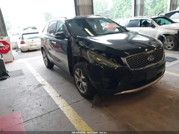 5XYPKDA50HG263072 2017 KIA SORENTO - Image 1