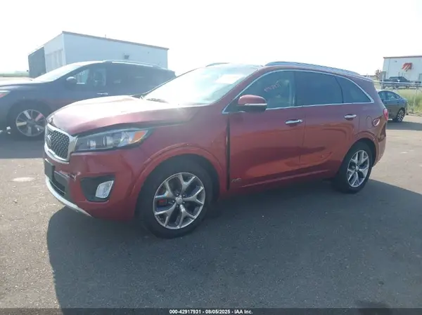 5XYPKDA50HG315946 2017 KIA SORENTO - Image 2