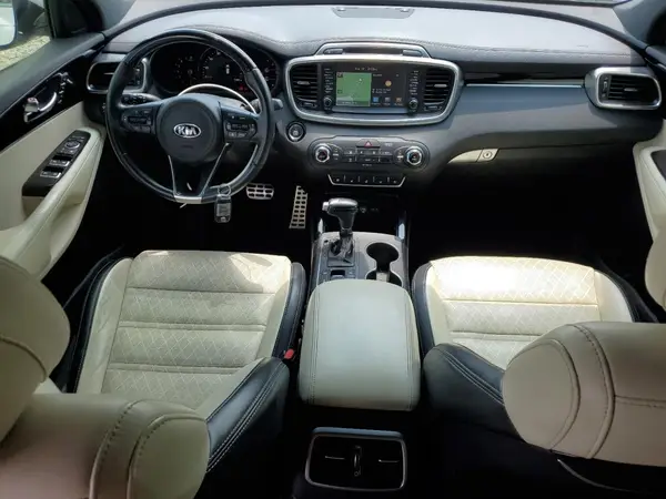 5XYPKDA50HG317275 2017 KIA SORENTO - Image 8