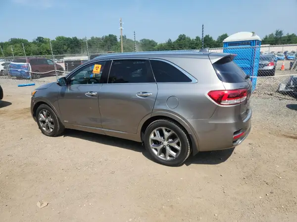 5XYPKDA50HG338045 2017 KIA SORENTO - Image 2