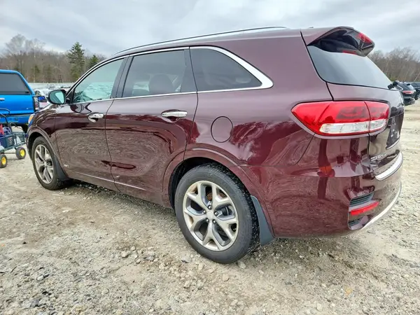 5XYPKDA50JG359306 2018 KIA SORENTO - Image 2