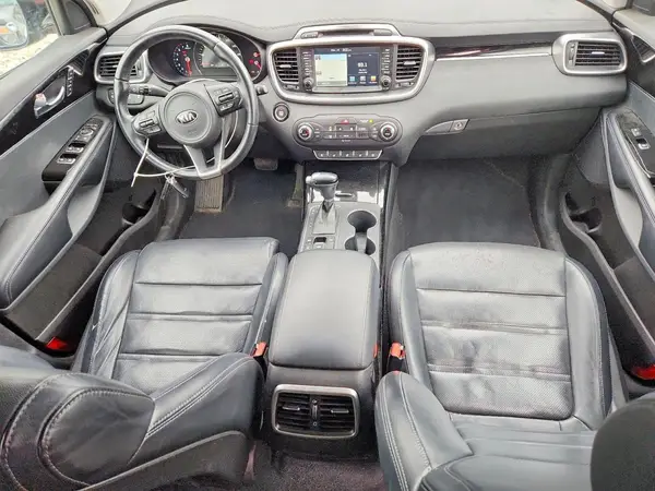 5XYPKDA50JG359306 2018 KIA SORENTO - Image 8