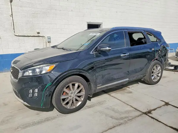 5XYPKDA50JG370029 2018 KIA SORENTO - Image 1