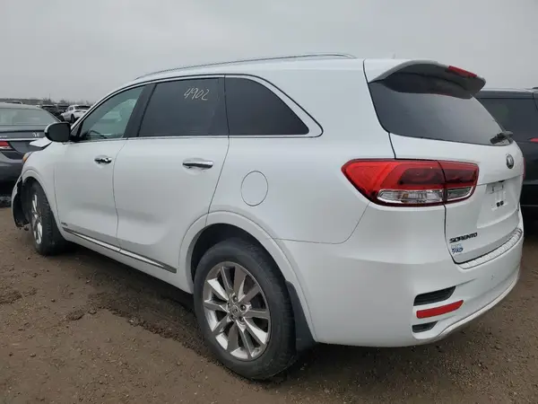5XYPKDA51GG020191 2016 KIA SORENTO - Image 2