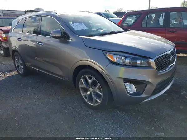 5XYPKDA51GG031823 2016 KIA SORENTO - Image 1