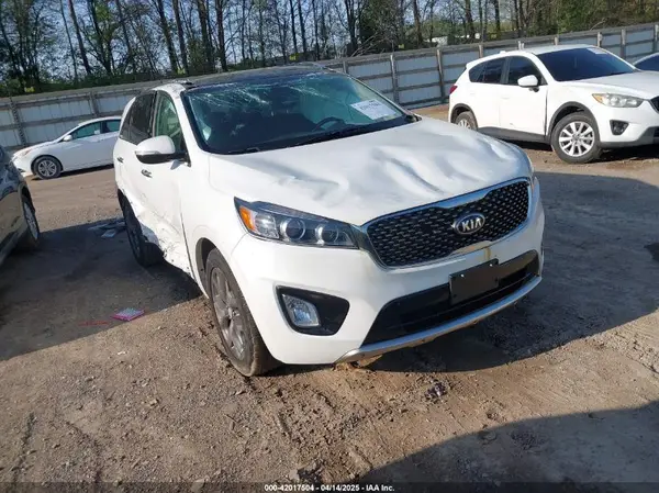 5XYPKDA51GG072940 2016 KIA SORENTO - Image 1