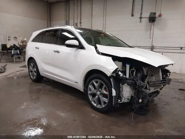 5XYPKDA51GG077698 2016 KIA SORENTO - Image 1
