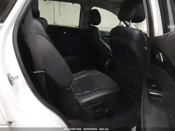 5XYPKDA51GG077698 2016 KIA SORENTO - Image 8