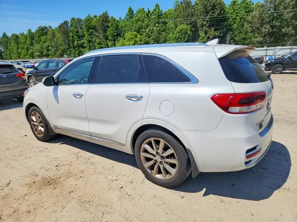 5XYPKDA51GG086580 2016 KIA SORENTO - Image 2