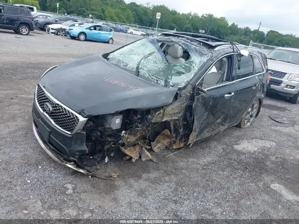 5XYPKDA51GG117505 2016 KIA SORENTO - Image 2