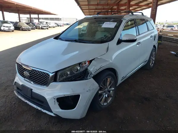 5XYPKDA51GG120081 2016 KIA SORENTO - Image 2