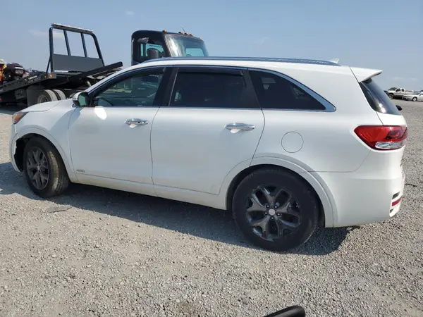 5XYPKDA51GG120551 2016 KIA SORENTO - Image 2
