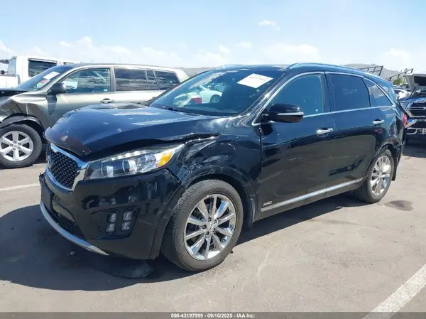 5XYPKDA51HG205522 2017 KIA SORENTO - Image 2