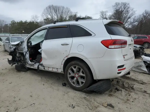5XYPKDA51HG232039 2017 KIA SORENTO - Image 2