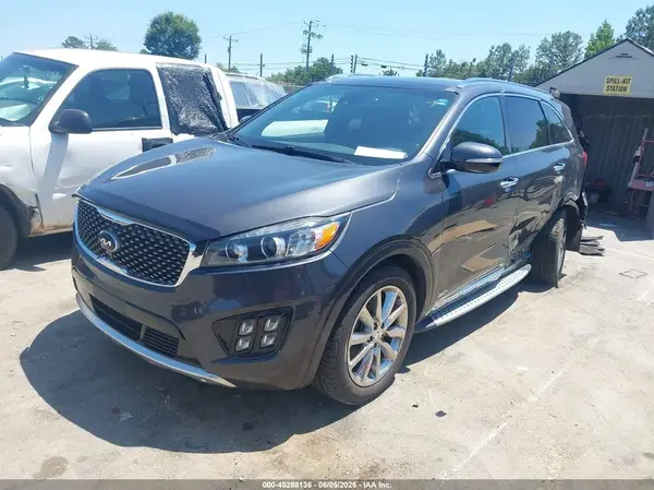 5XYPKDA51HG241498 2017 KIA SORENTO - Image 2