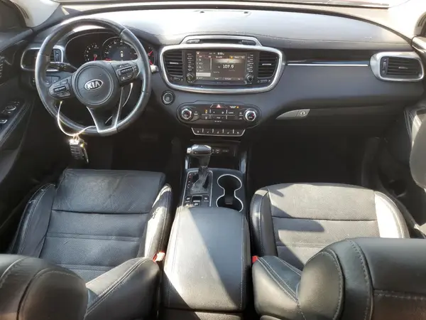 5XYPKDA51HG315941 2017 KIA SORENTO - Image 8