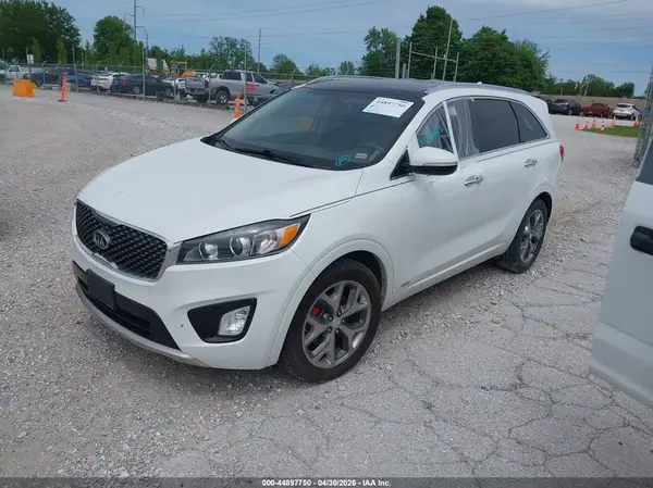 5XYPKDA51HG316068 2017 KIA SORENTO - Image 2