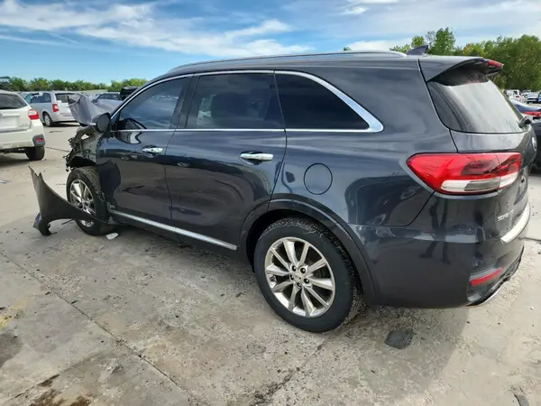 5XYPKDA51HG322954 2017 KIA SORENTO - Image 2