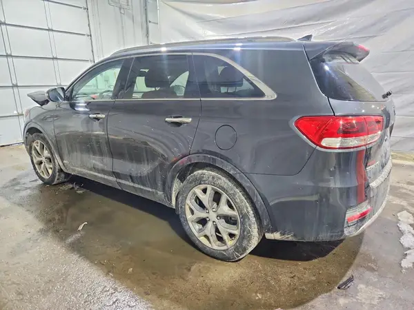 5XYPKDA51JG363607 2018 KIA SORENTO - Image 2