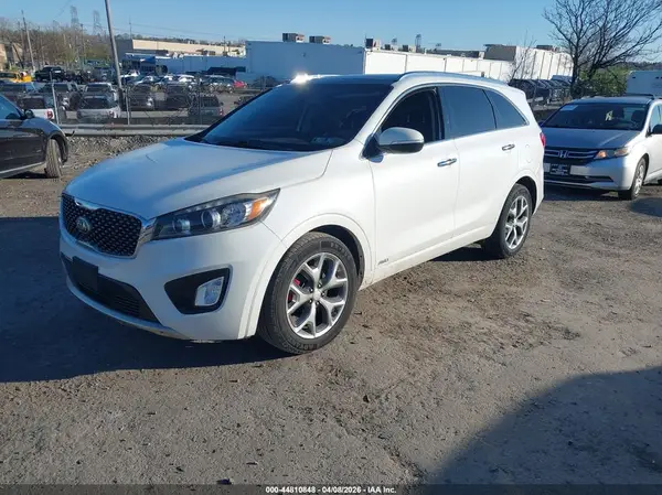 5XYPKDA51JG366538 2018 KIA SORENTO - Image 2