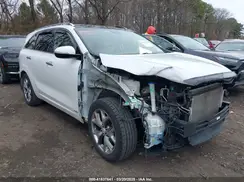 5XYPKDA51JG405998 2018 KIA SORENTO