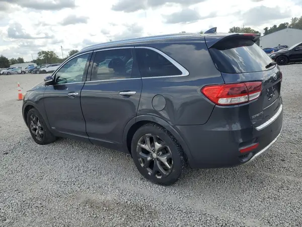 5XYPKDA51JG422719 2018 KIA SORENTO - Image 2