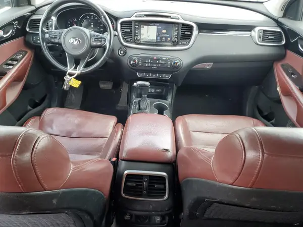 5XYPKDA51JG422719 2018 KIA SORENTO - Image 8