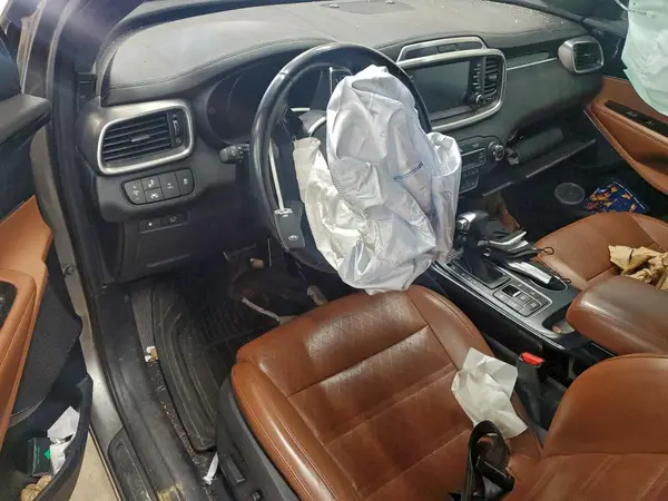 5XYPKDA51KG438985 2019 KIA SORENTO - Image 8