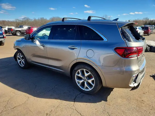 5XYPKDA51KG534373 2019 KIA SORENTO - Image 2