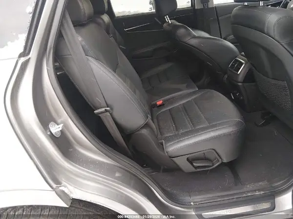 5XYPKDA51KG535510 2019 KIA SORENTO - Image 8