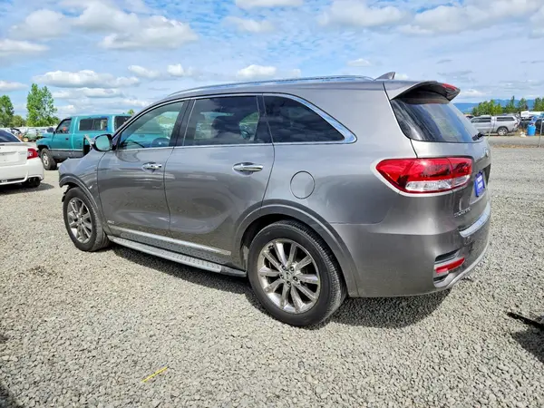 5XYPKDA52GG028400 2016 KIA SORENTO - Image 2
