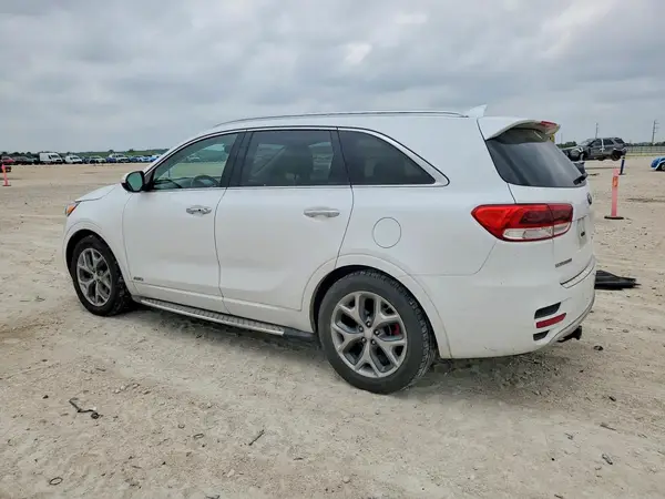 5XYPKDA52GG031765 2016 KIA SORENTO - Image 2