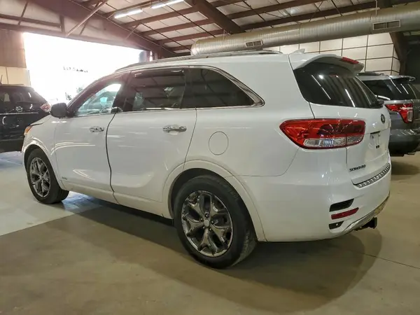 5XYPKDA52GG067195 2016 KIA SORENTO - Image 2