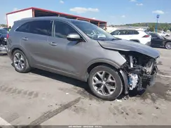 5XYPKDA52GG084093 2016 KIA SORENTO